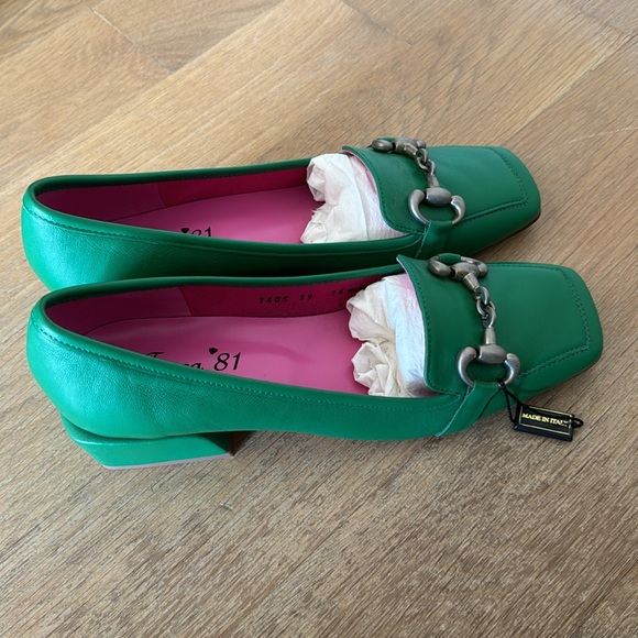 New Made In Italy Ferca 81 Women’s Green Leather Horsebit Hardware Pump Flats - Picture 4 of 7